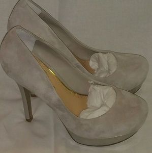 Jessica Simpson   Given in Ecru Suede